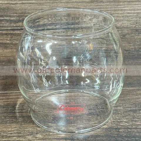 200A Globe, Red Logo, USA - G69