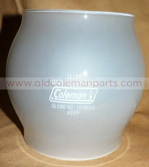 200A Globe Frosted