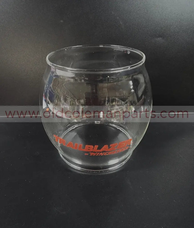 200A Trailblazer Red Logo Globe - G32