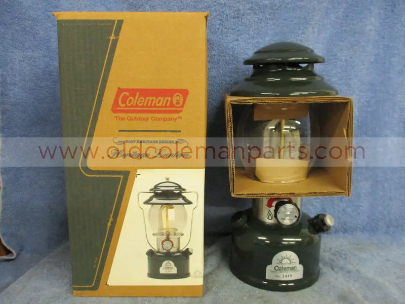 200B Heritage Lantern 1449