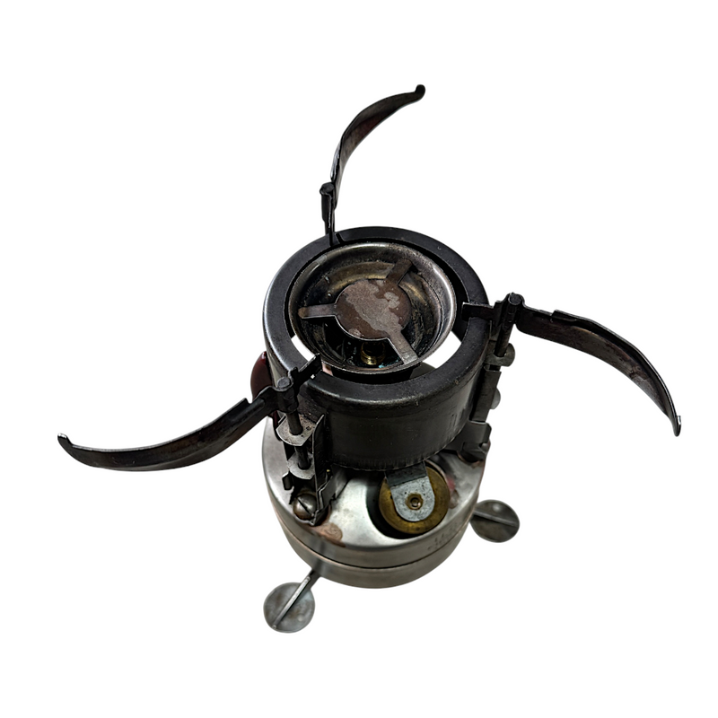 1981 M1950 Military Stove by Fiesta with Carry Can – Used
