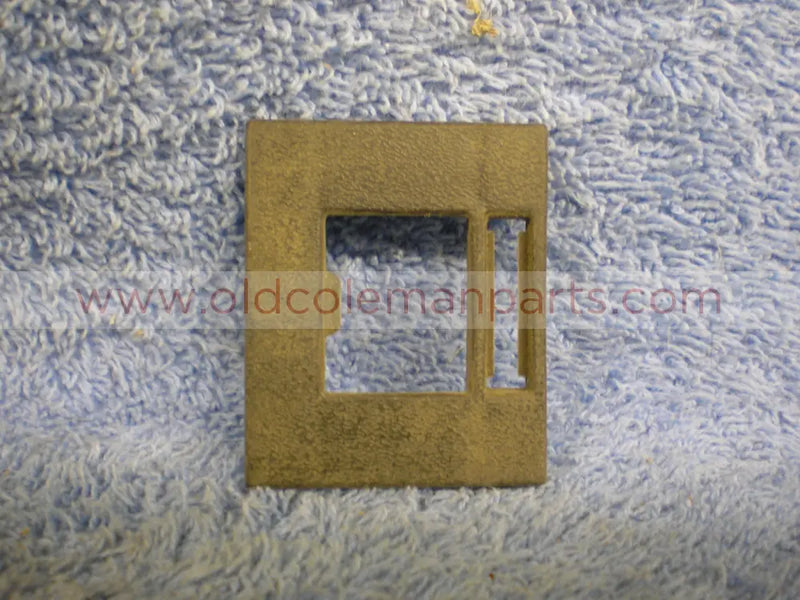 Clam Shell Case Latch