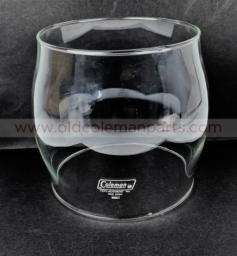 Globe 237 White Letter USA - G37