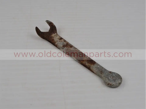 Wrench 220B Rusty